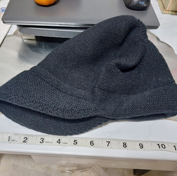 Fashionable Knit Cap Cozy Warm Hat Fall Winter Casual Trendy Easy Fits - Picture 3 of 8